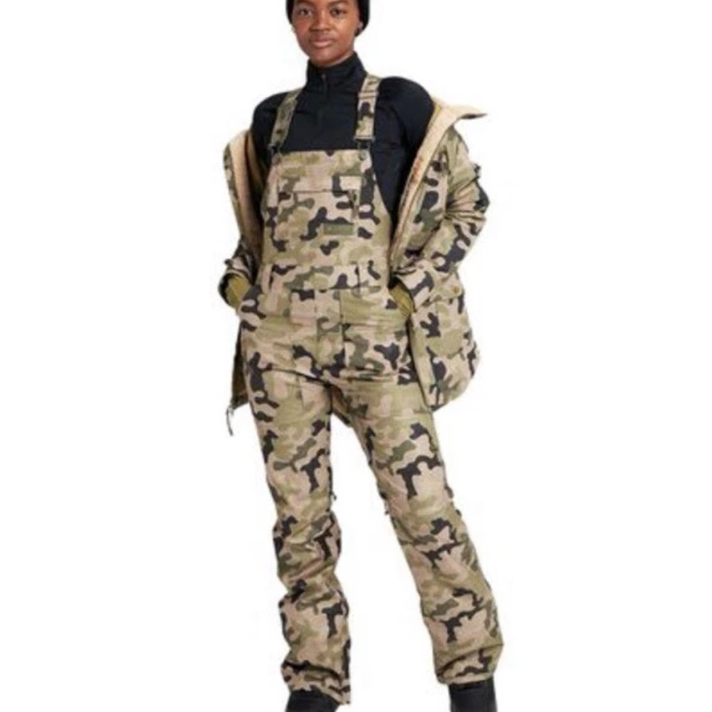 Burton Camo Bibs women’s small